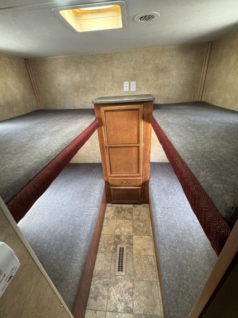 Main image 15