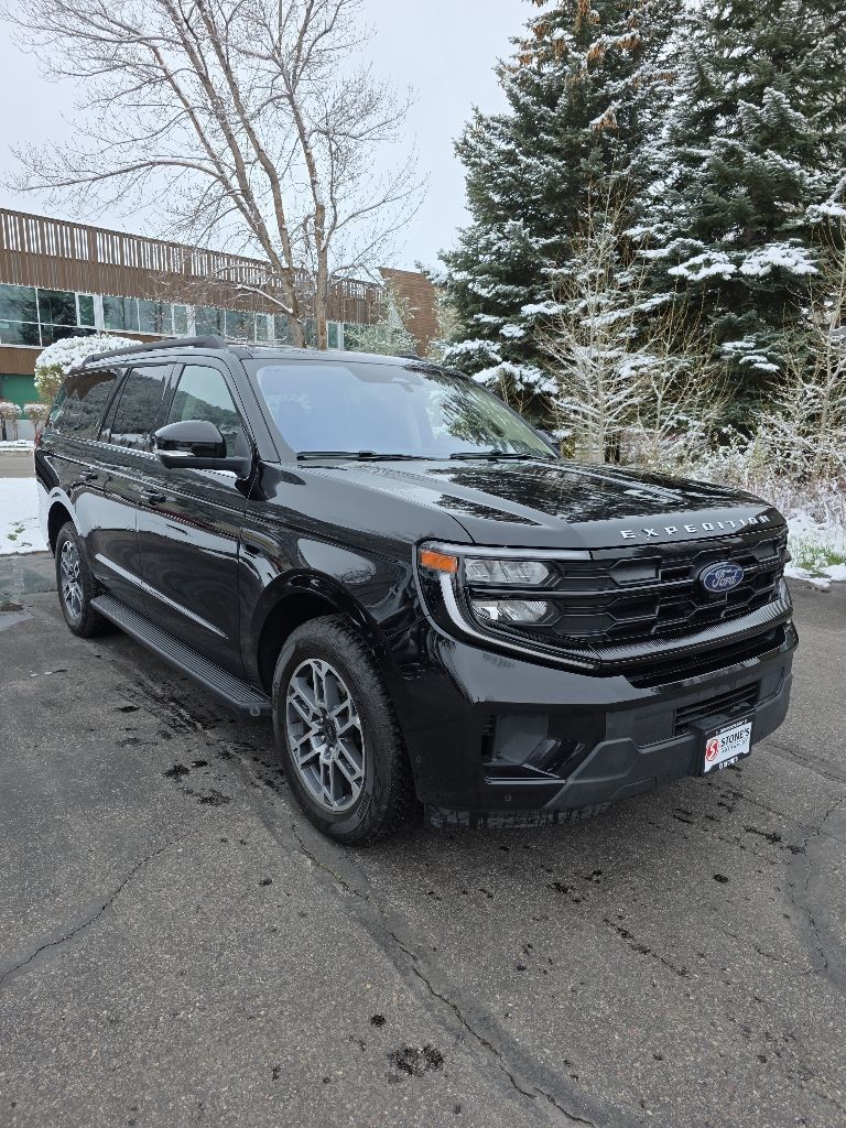 2025 Ford Expedition Max Active