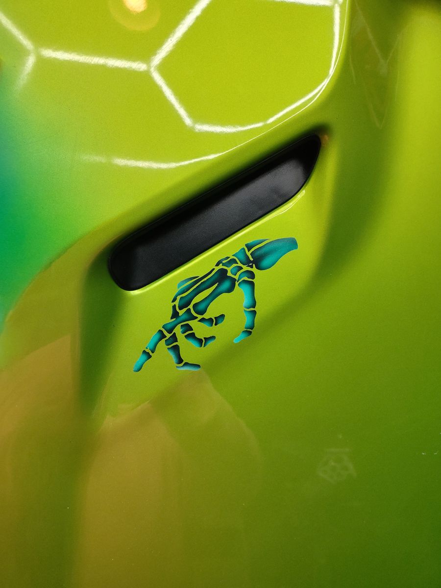 Main image 3