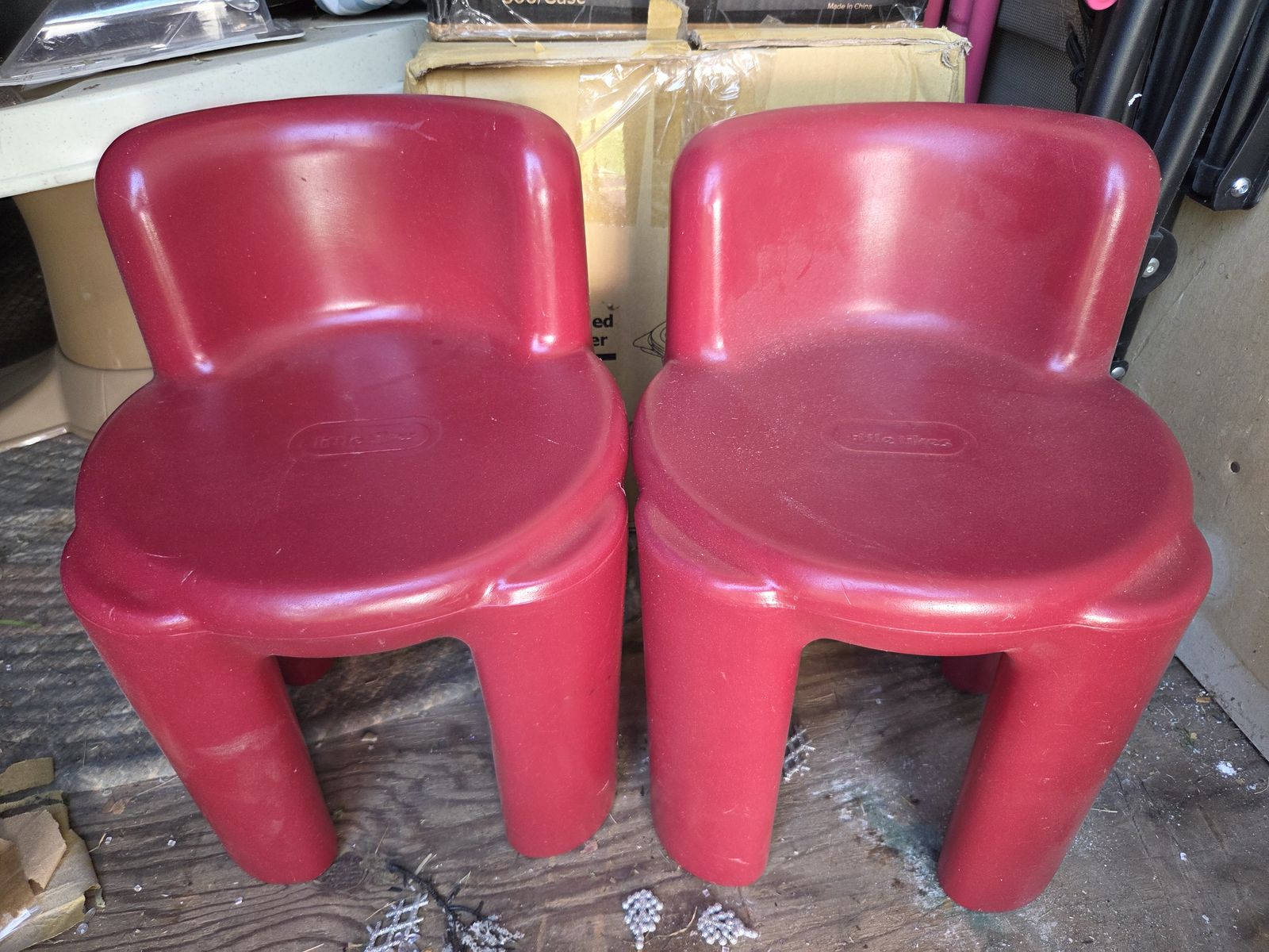 Vintage little tikes two chairs red