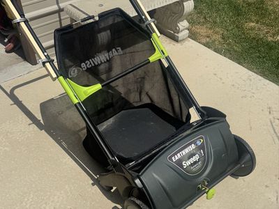 Leaf Sweeper