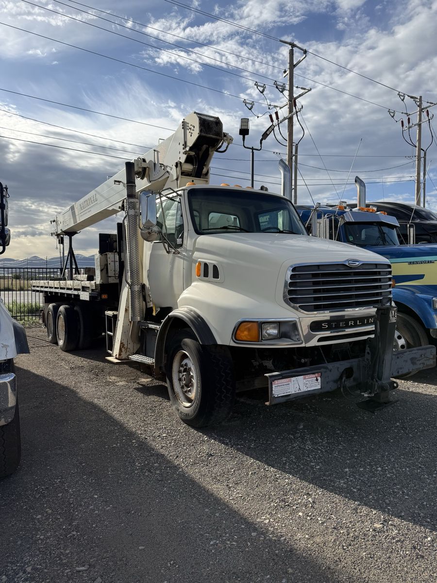 2003 sterling boom truck