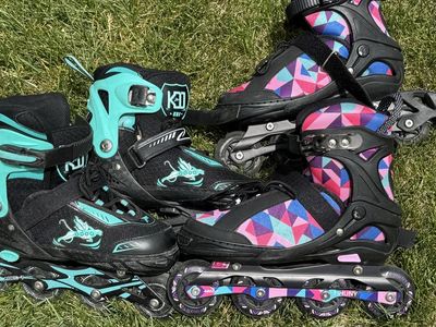2 Pairs Adjustable Kids Inline Skates / Rollerblades