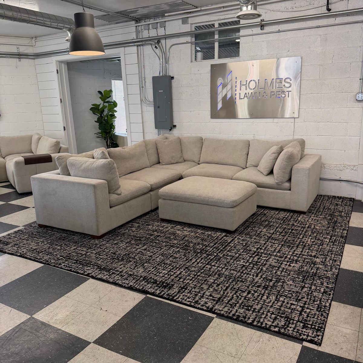 COSTCO THOMASVILLE LOWELL 6-PIECE MODULAR SECTIONAL!!