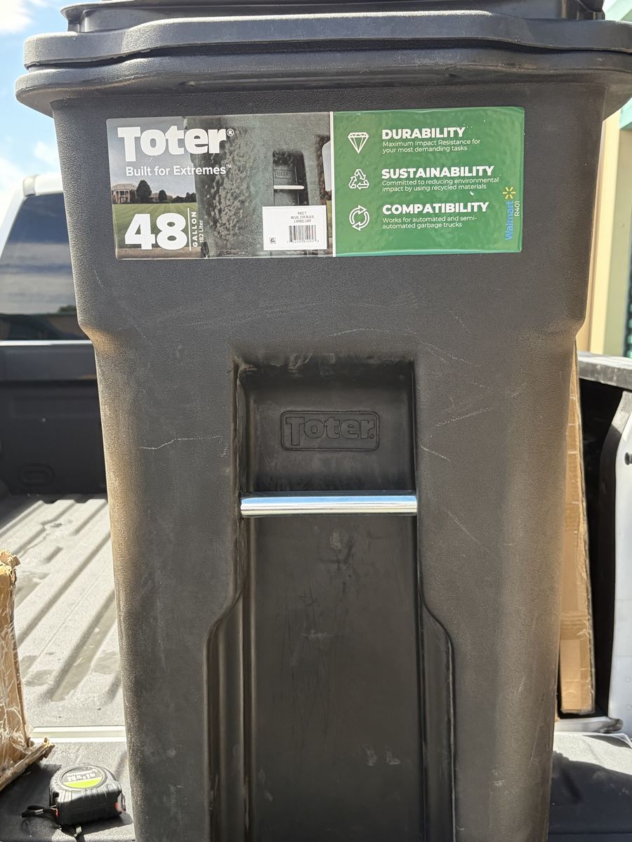 Brand New Toter 48-Gallon Trash Can / Garbage Cart - Unused with Tags