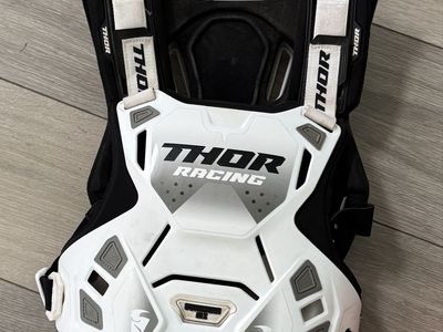 Thor Racing Guardian MX Chest Protector Size S/M White Black