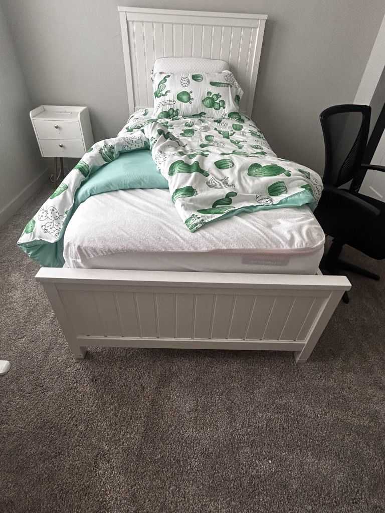 Twin Wood Bed Framd White