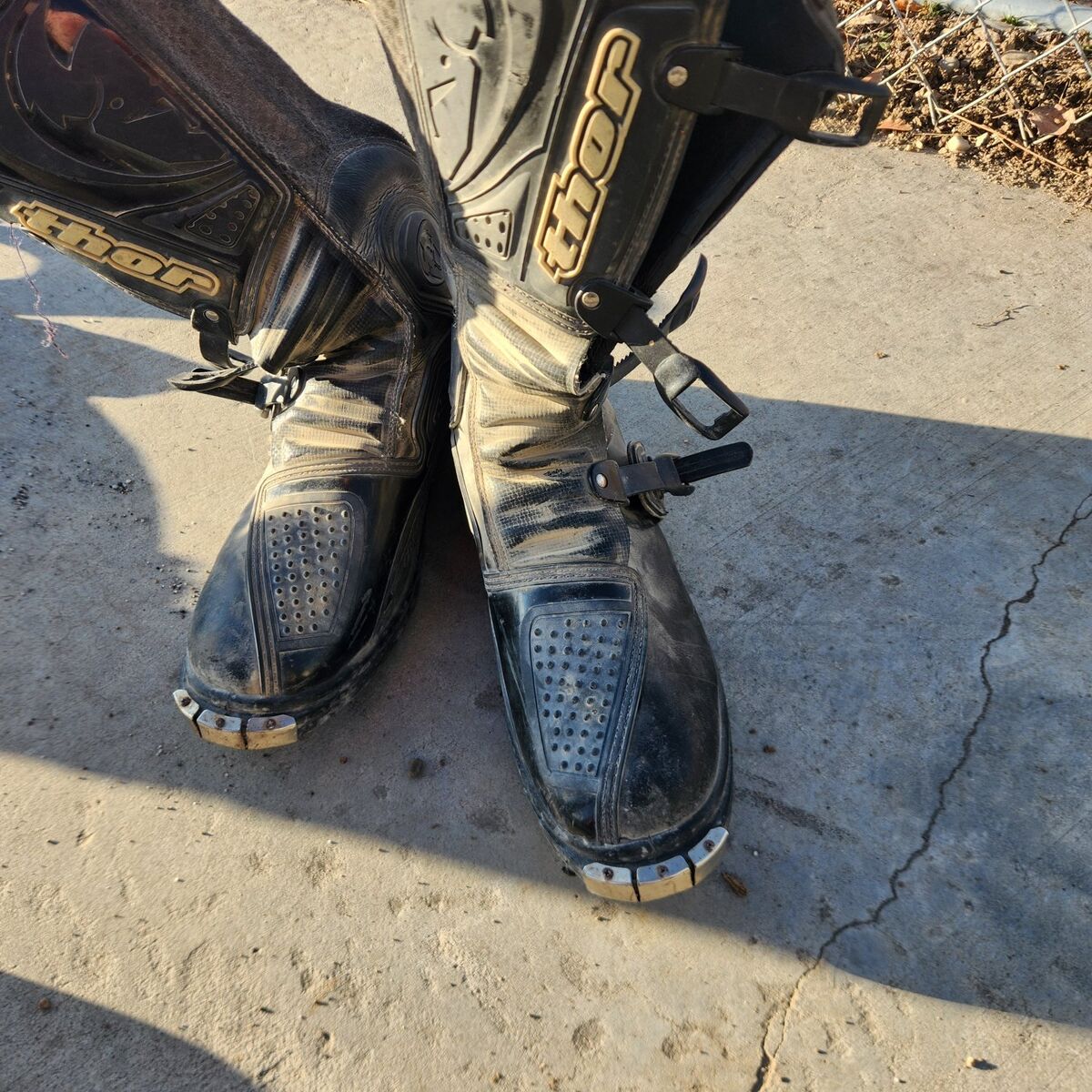 thor motocross boots. size 13