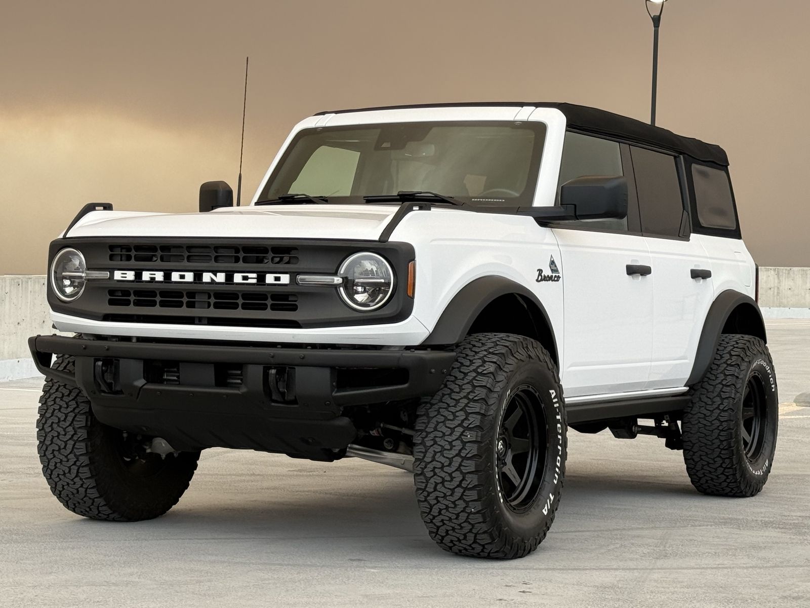 2023 Ford Bronco Black Diamond