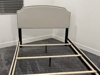 Full-size Bed Frame & Box Spring