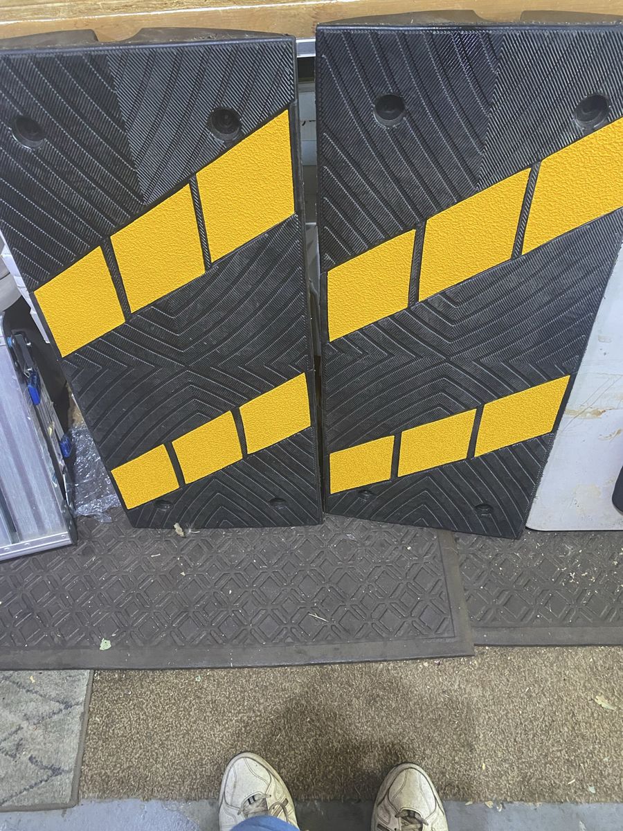 Gutter ramps for low profile vehicles