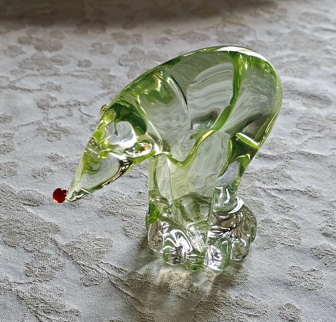 Glass Figurine/Polarbear 4.5"×4.5"