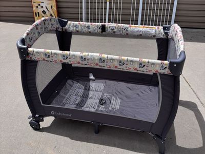 Baby Trend Playard Portable Playpen with Forest Friends Pattern - used