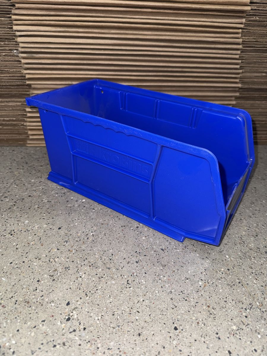 Main image 6