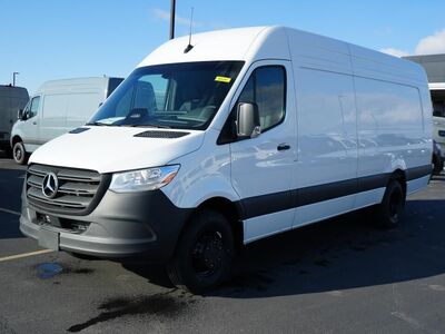 2026 MERCEDES-BENZ SPRINTER 3500XD