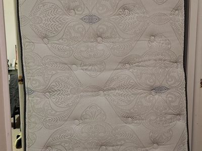 Twin xl BeautyRest Mattress