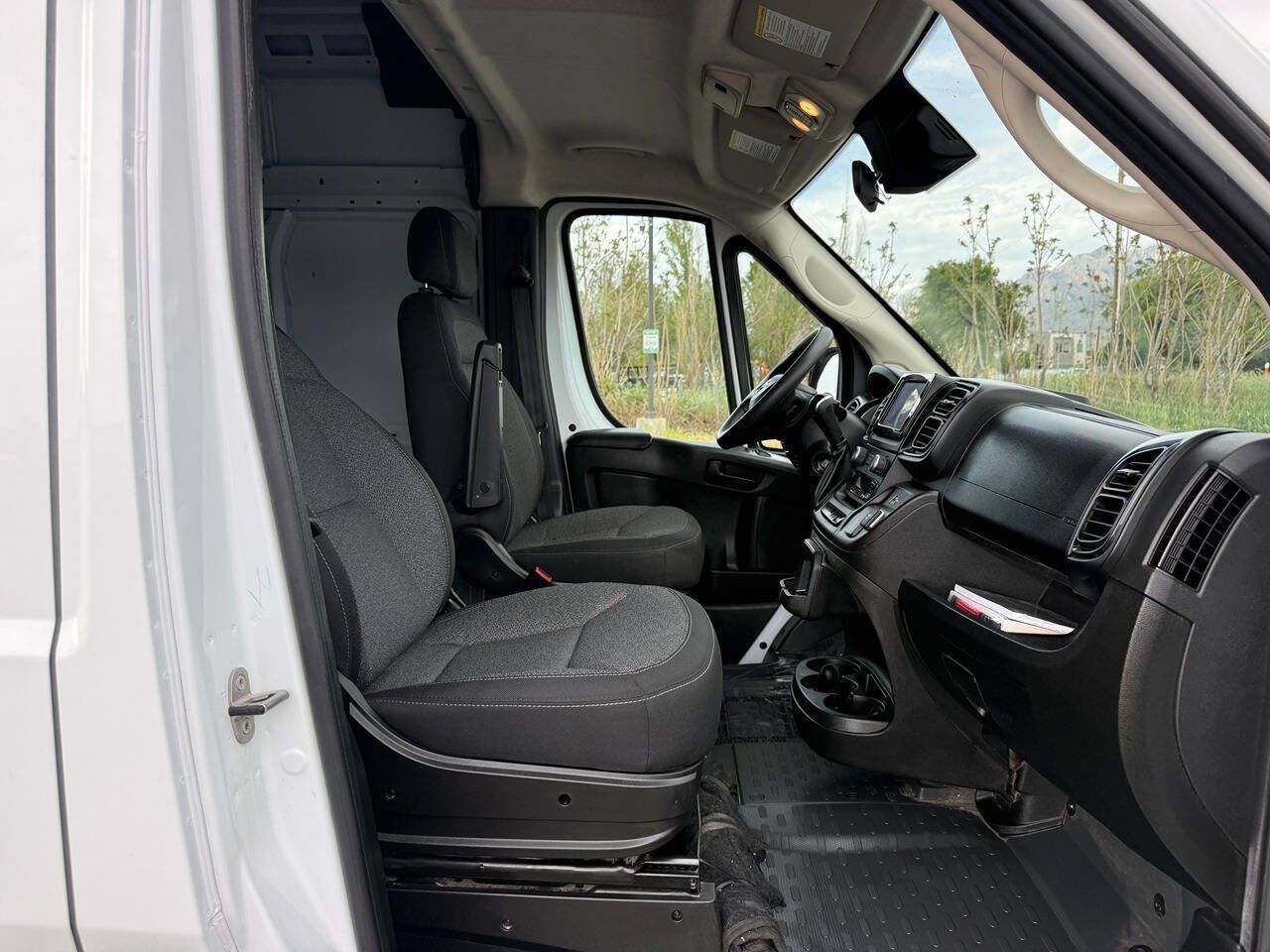 Main image 18