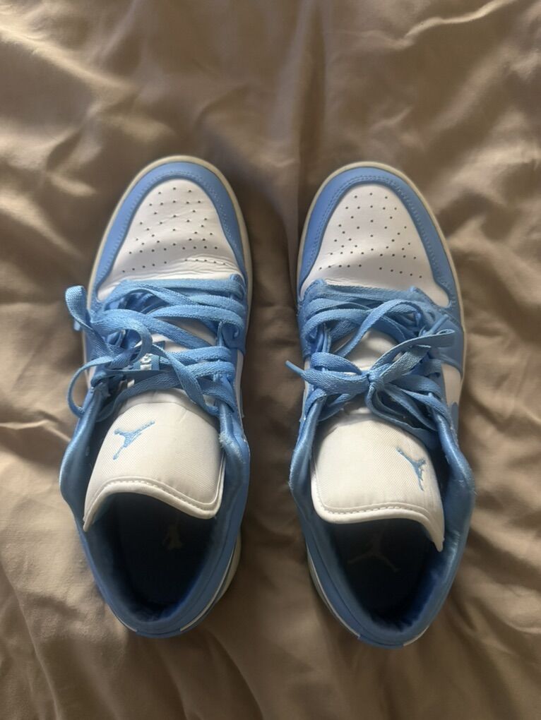 Jordan UNC's Size 9 In A Half