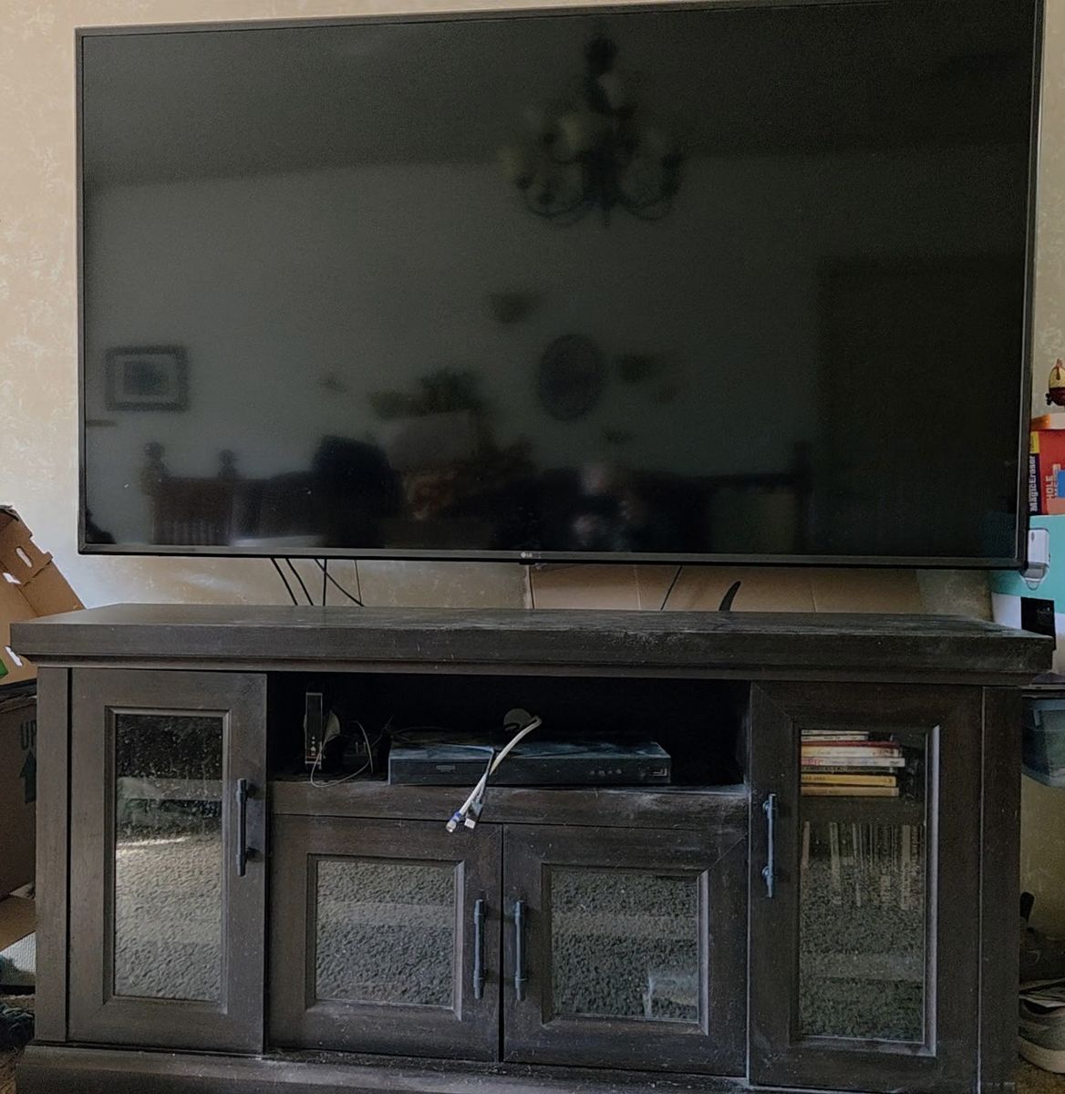 LG 75” TV