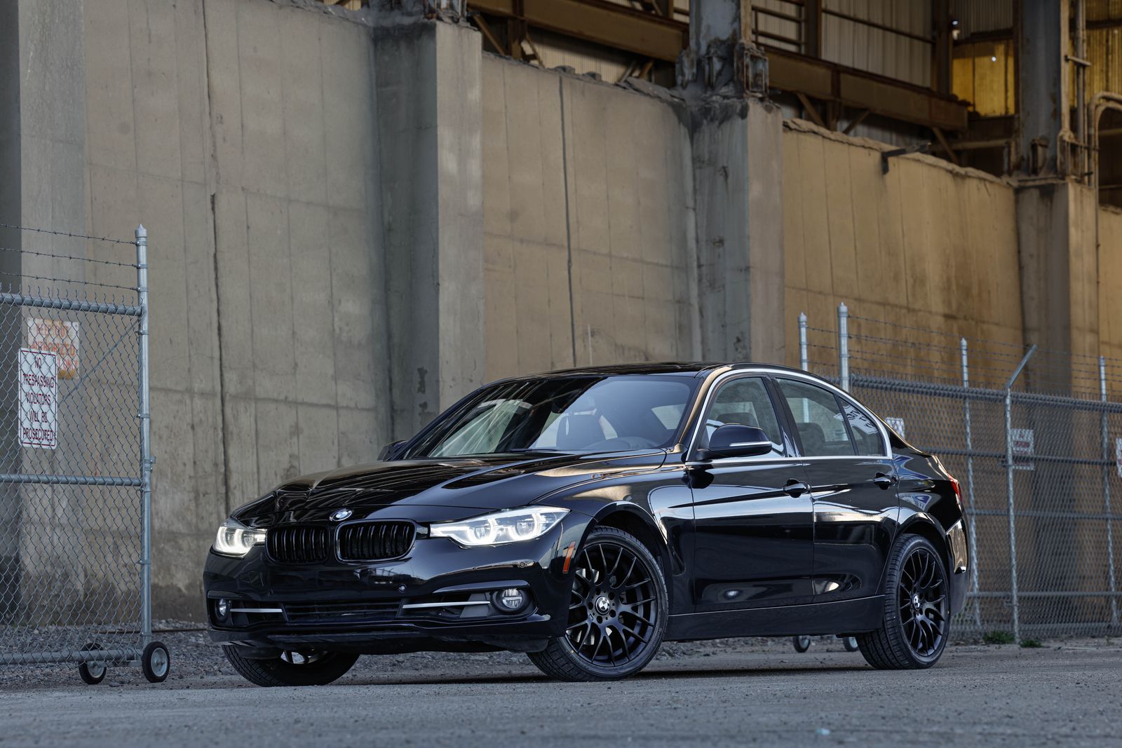 2017 BMW 3 Series 330i xDrive