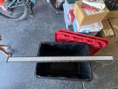 52” LED Light Bar with mounting brackets