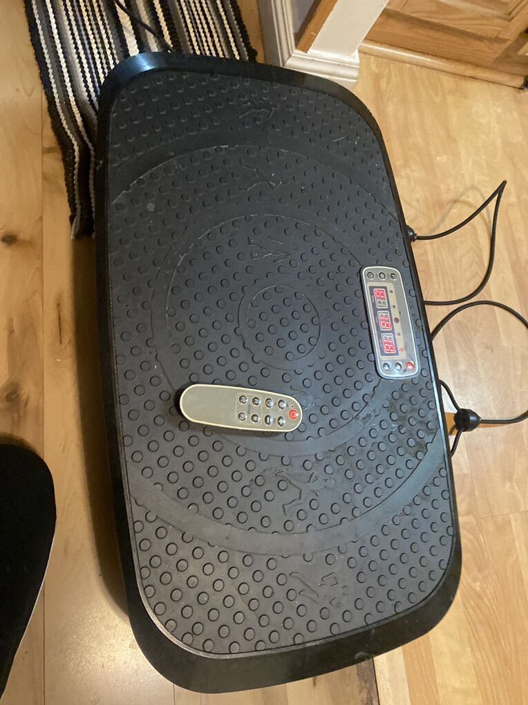 Vibratory  Plataform Have Remote C. In Ogden