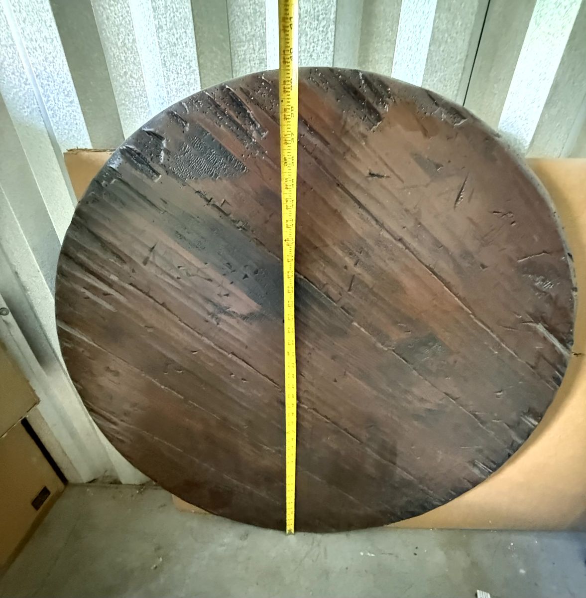 Table top round