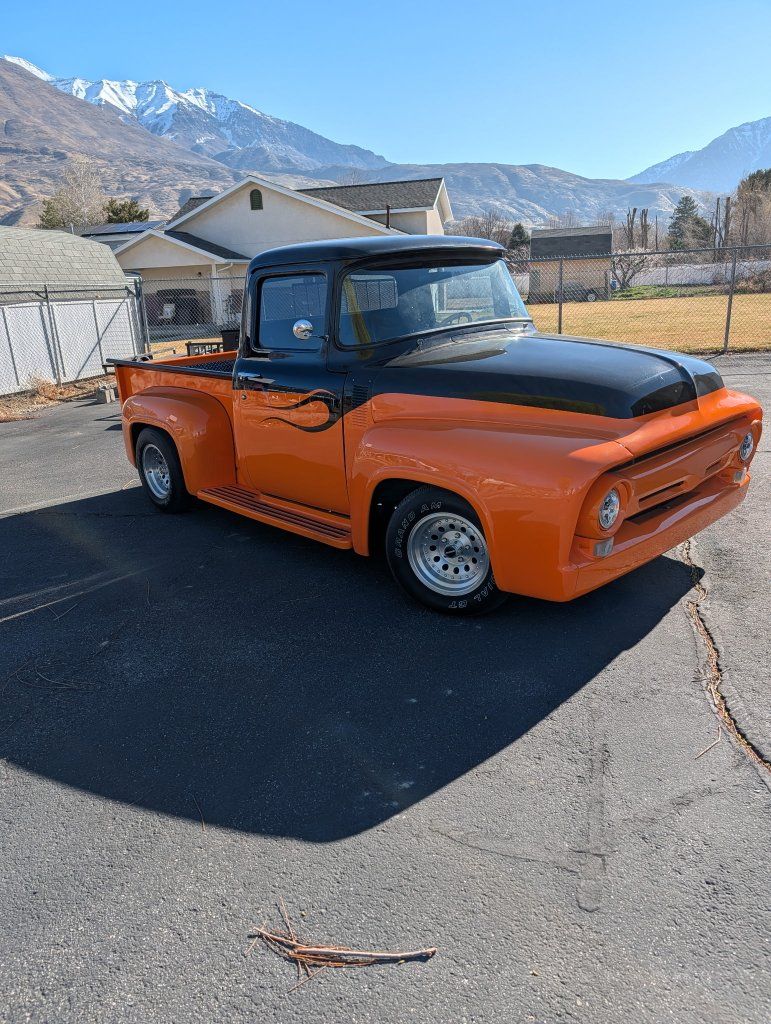 1956 Ford F-100 