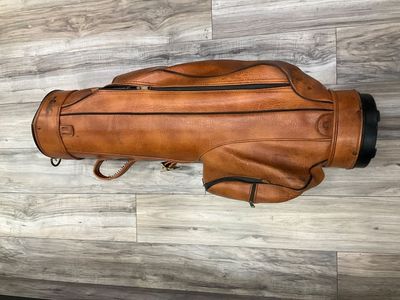 OLD LEATHER GOLF BAG