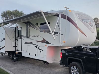 2013 Forest River Cardinal fifth Wheel 35 Feet 3 slides 4 seasons, one owner