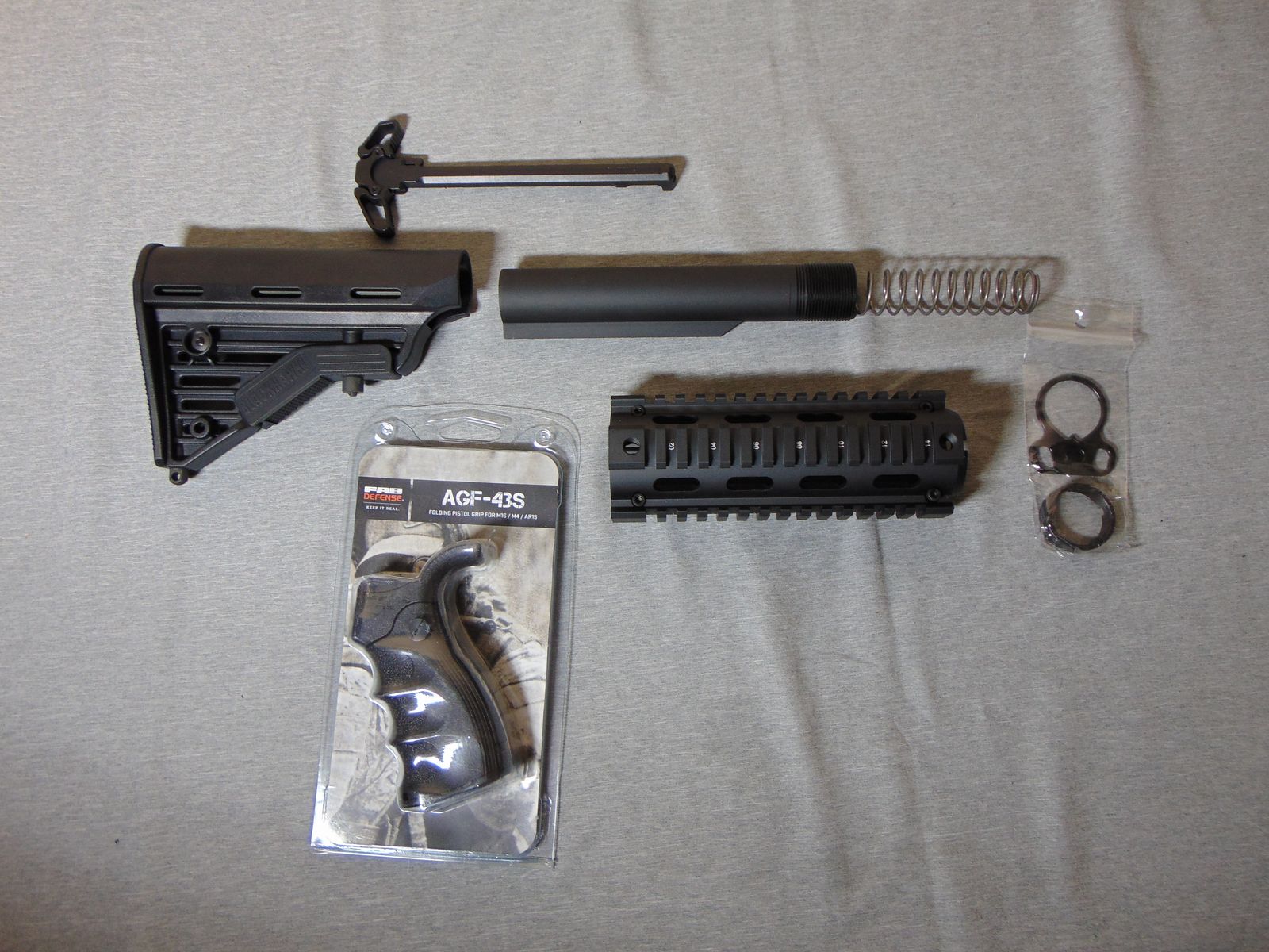 Upper Ar-15 Parts Blackhawk Knoxx Stock, Buffer Set & Charging Handle READ