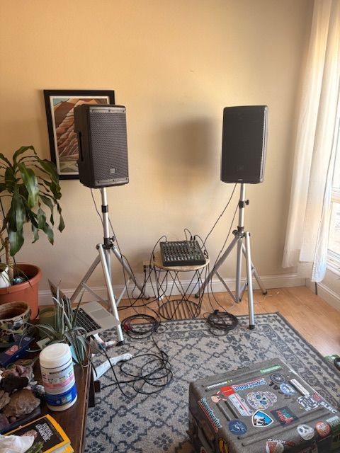 PA Sound System Mackie JBL 610