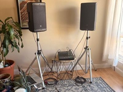 PA Sound System Mackie JBL 610