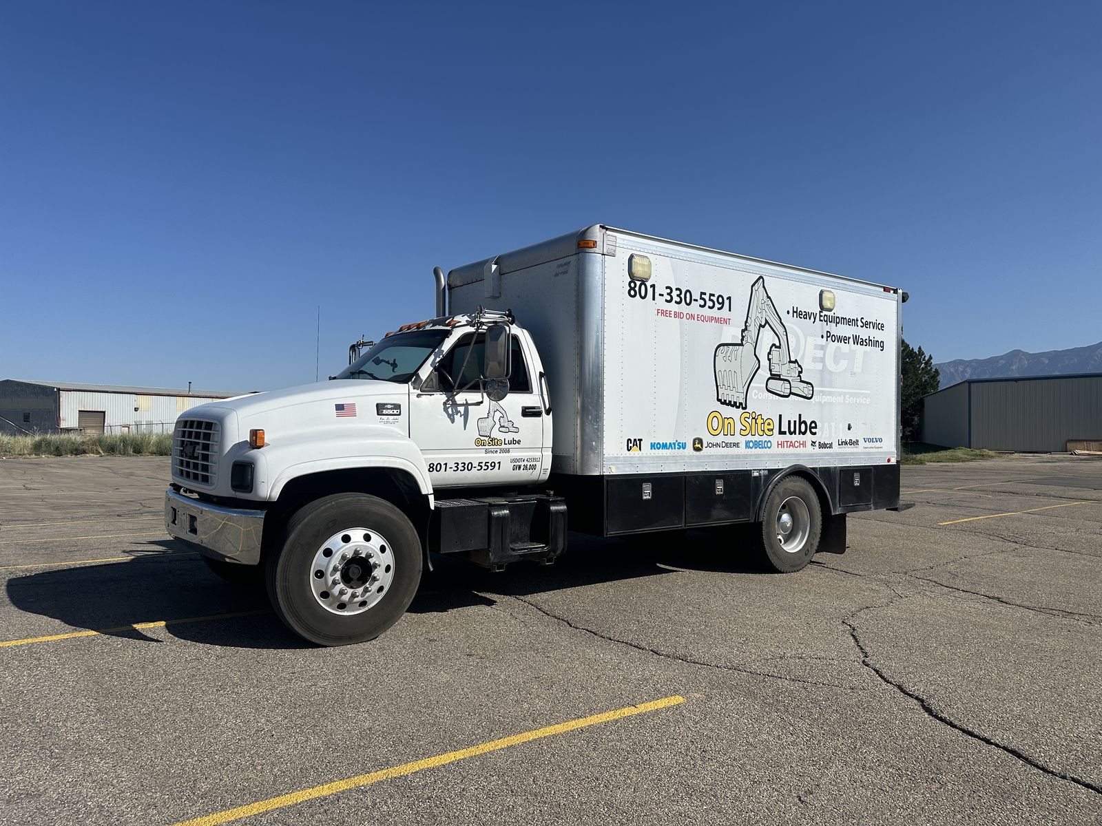 2000 Chevrolet C7500 