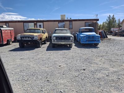 74 DODGE TRUCK