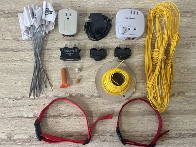 PetSafe Basic In-Ground Pet Fence System – 3 Receivers, 2 Collars, 500’ Wire, Flags & Accessories
