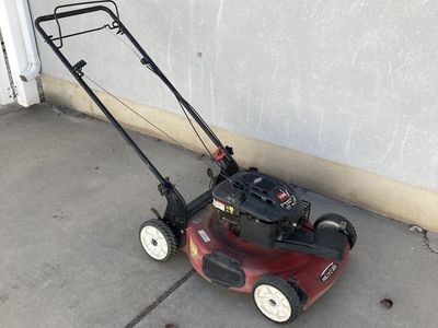 Toro self-propelled lawnmower