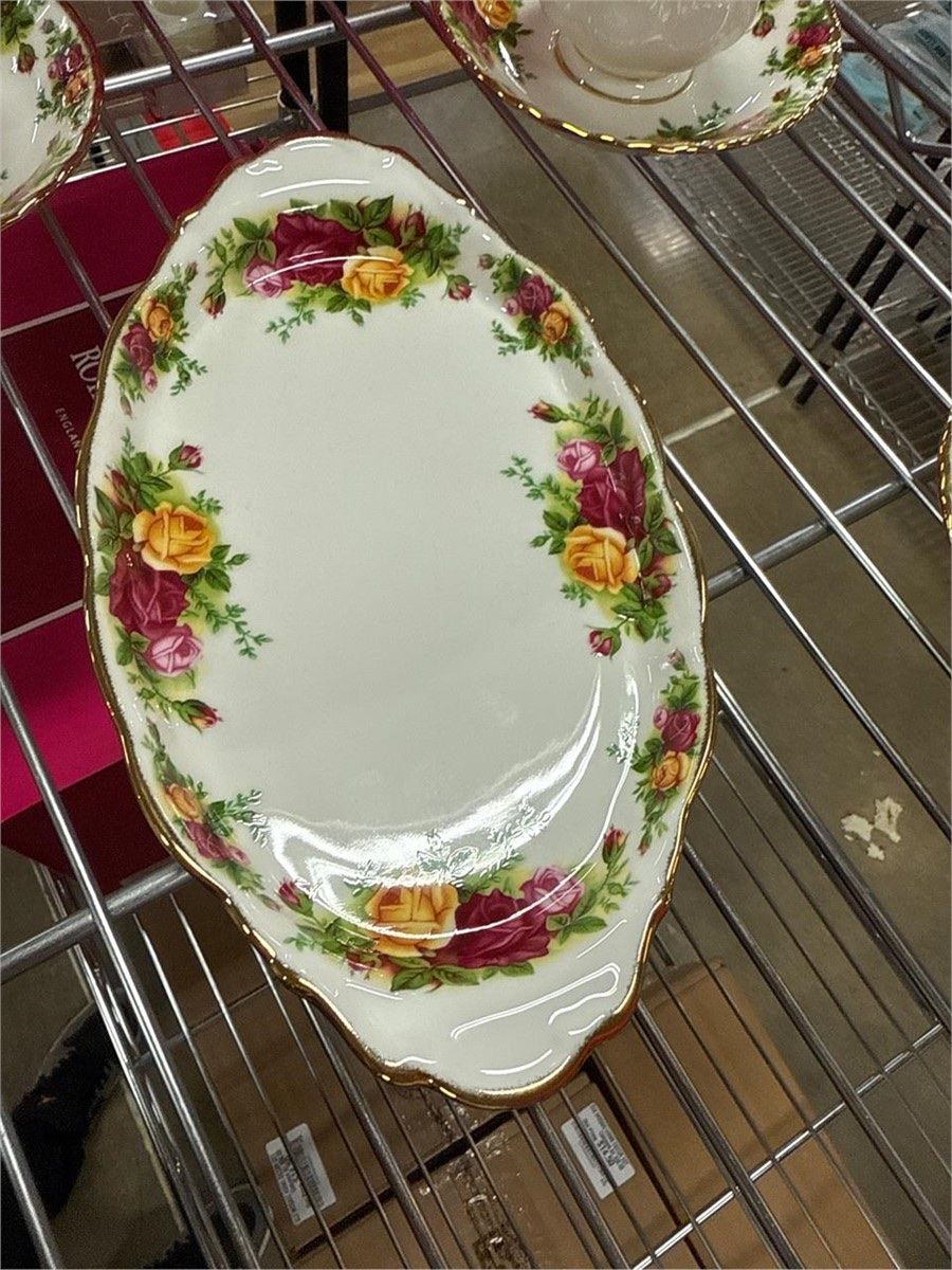 Main image 3