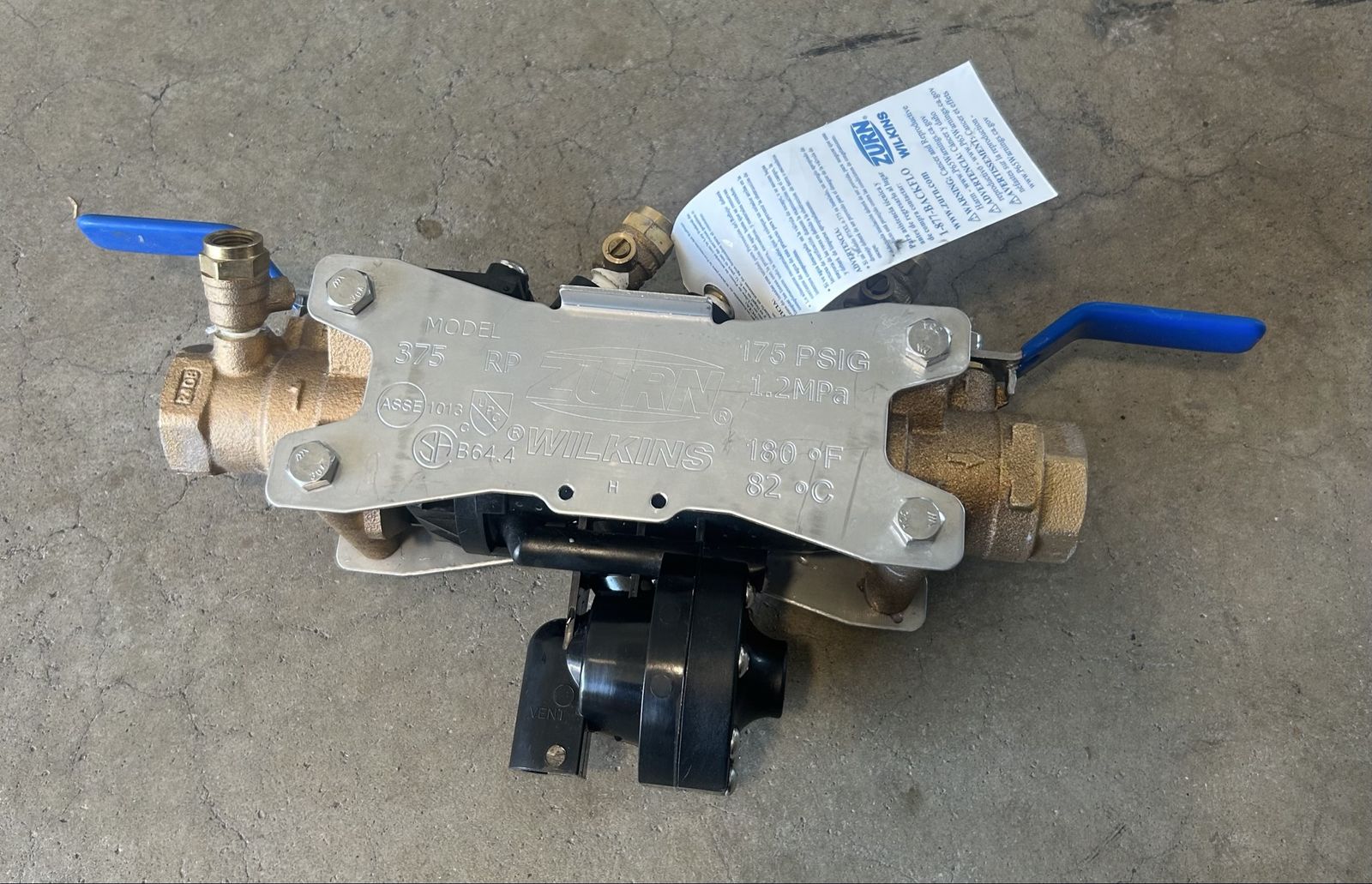 Zurn Wilkins Backflow Preventer Assembly 1" Lead-Free