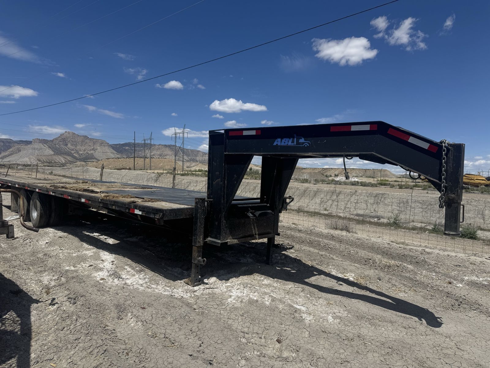 10k Tandem Big Bubba Gooseneck Flatbed Trailer 30’