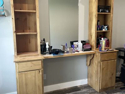 Salon Stations - Custom Alder