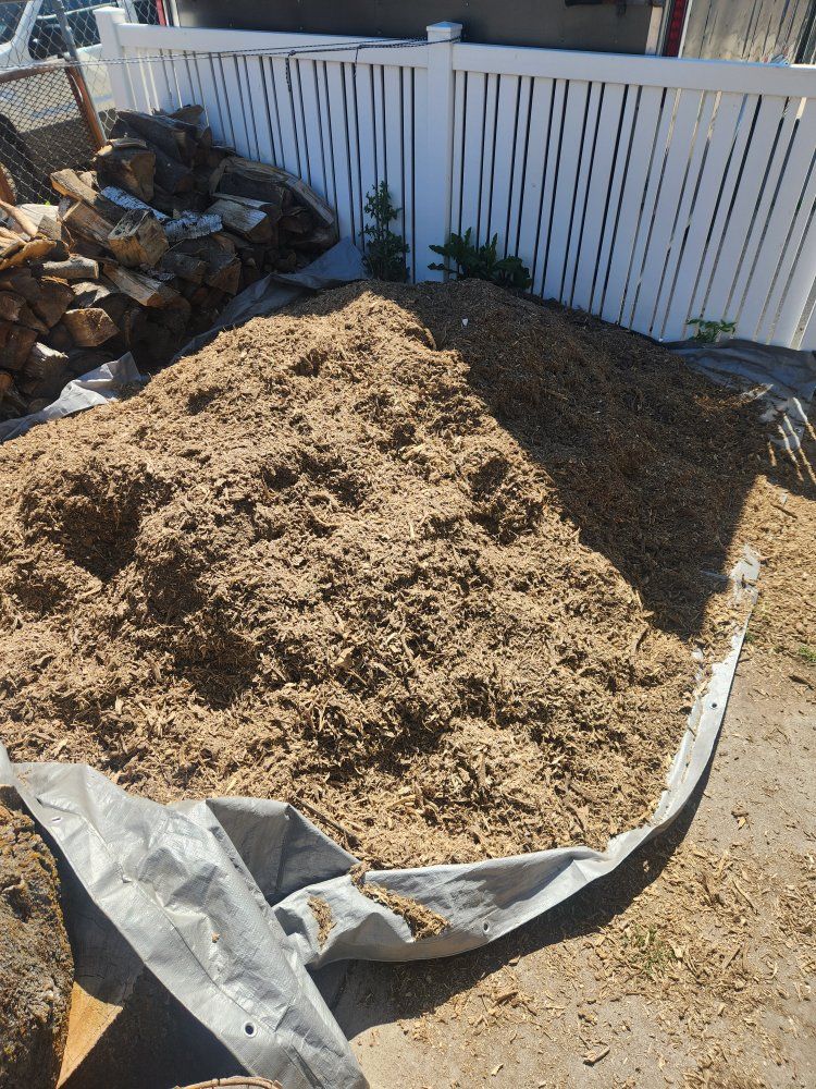 Free wood chip mulch