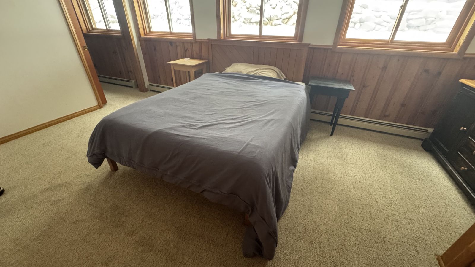 Queen Bed + Firm Memory Foam Mattress