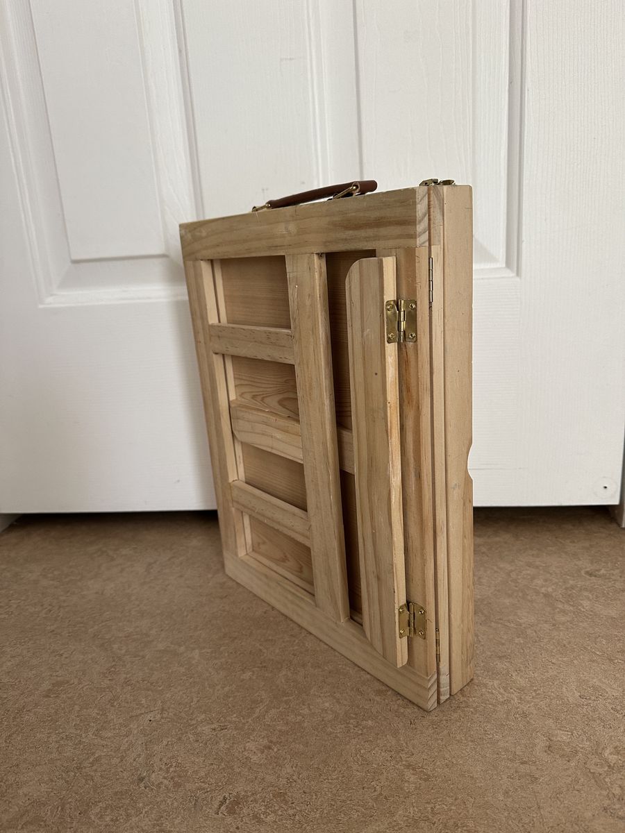 Wooden Tabletop Easel Box with Art Storage
