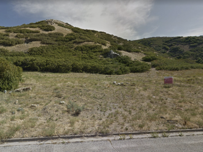 Rare East Bench building lot in Ogden