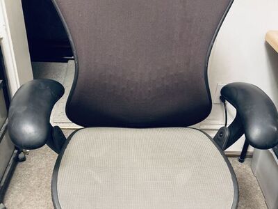 Herman Miller Mira Chair