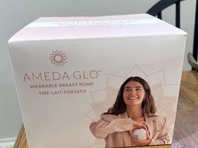 Ameda GLO Wearable Breast Pump - New in Box