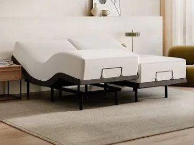 Adjustable Bed Base Smart Split King w/ Massage, USB Ports, Under-Bed Lighting
