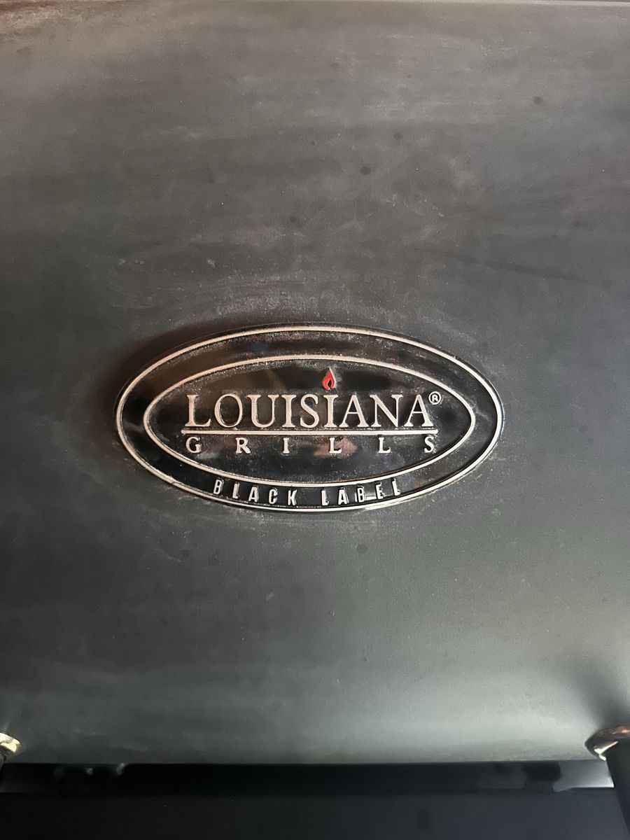 Louisiana grill black label smoker