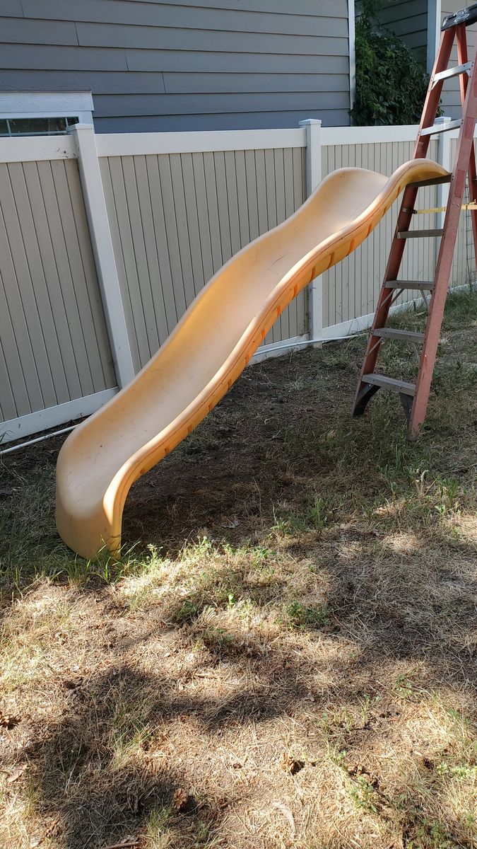 children's plastic slide